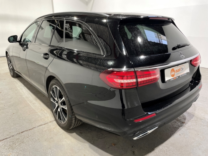 Mercedes-Benz E 220 Td 4M EU6d Klima Navi LED ACC Burmester — photo 2