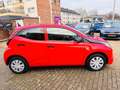 Toyota Aygo AYGO x aus 1 Hand+Scheckheft +Klima Красный - thumbnail 10