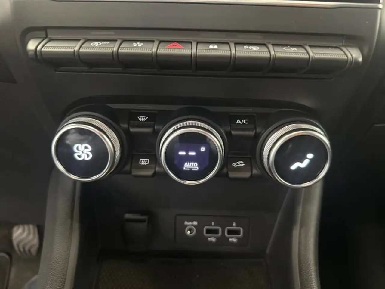 Renault Captur 2 TCe 100 Intens, миниатюра 19