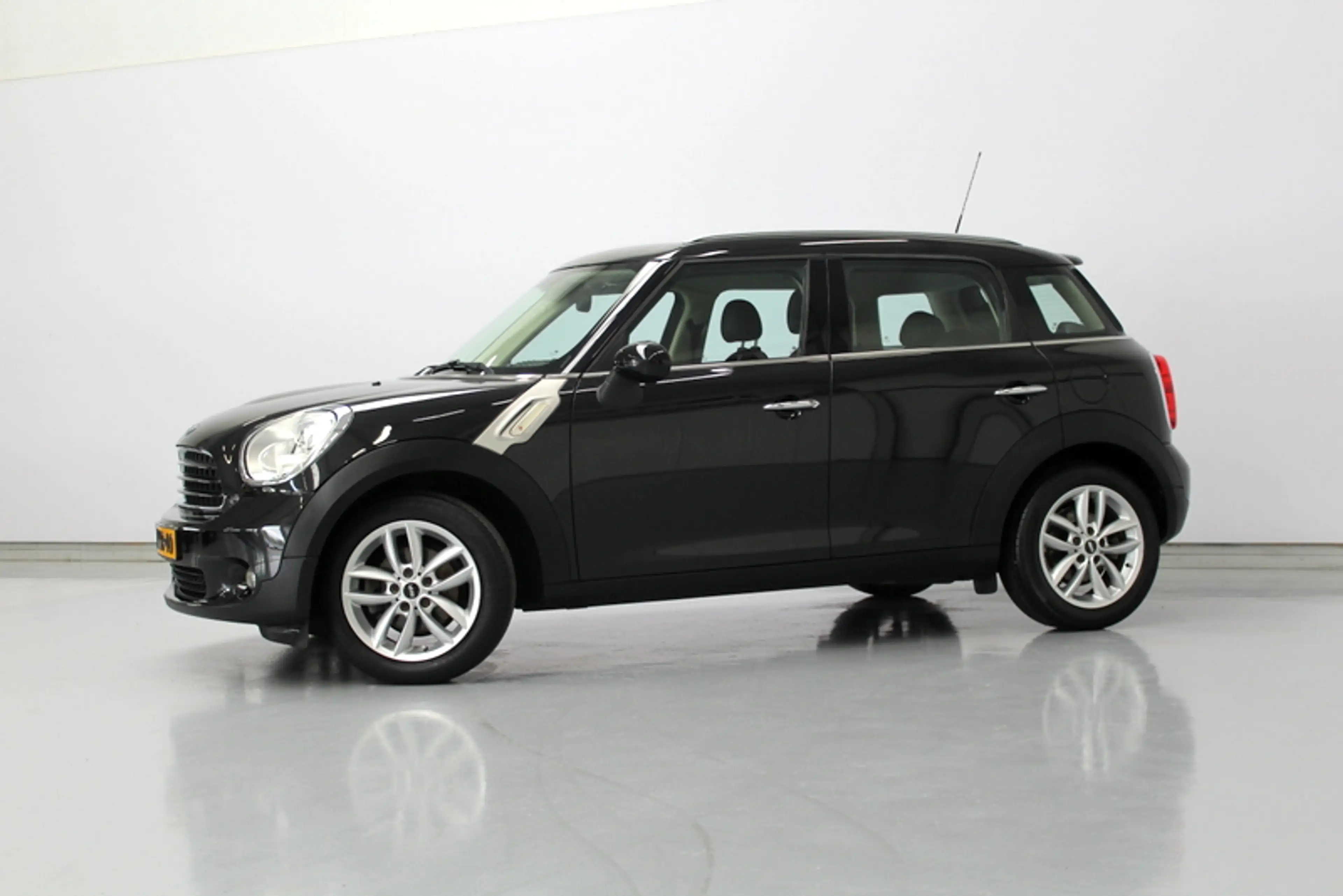 MINI One Countryman 1.6 Holland Street 98PK, HALF LEER | NAVIGATIE | C — photo 4