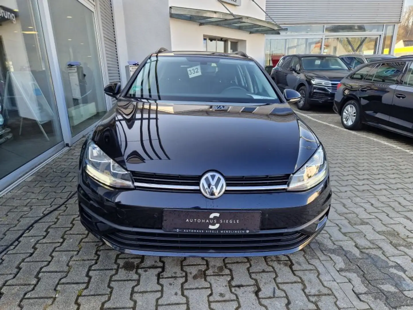 Volkswagen Golf VII 1.0 TSI BMT Navi Parktronic Sitzheizung  Clima Schwarz - 2