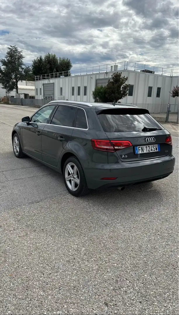 Audi A3 1.6 TDI Limousine S tronic - 2