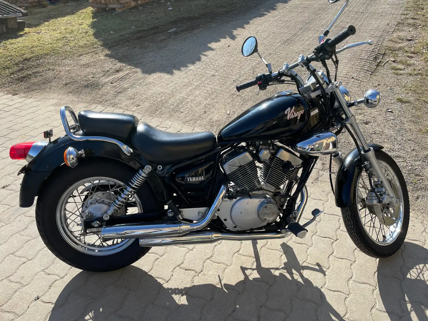 Yamaha XV 250 Noir - 1