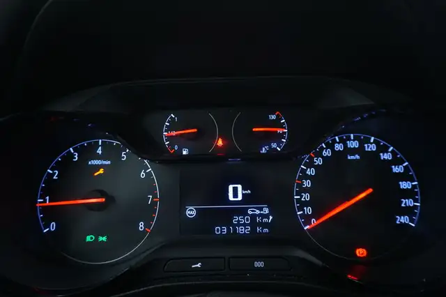 Opel Crossland X view 12