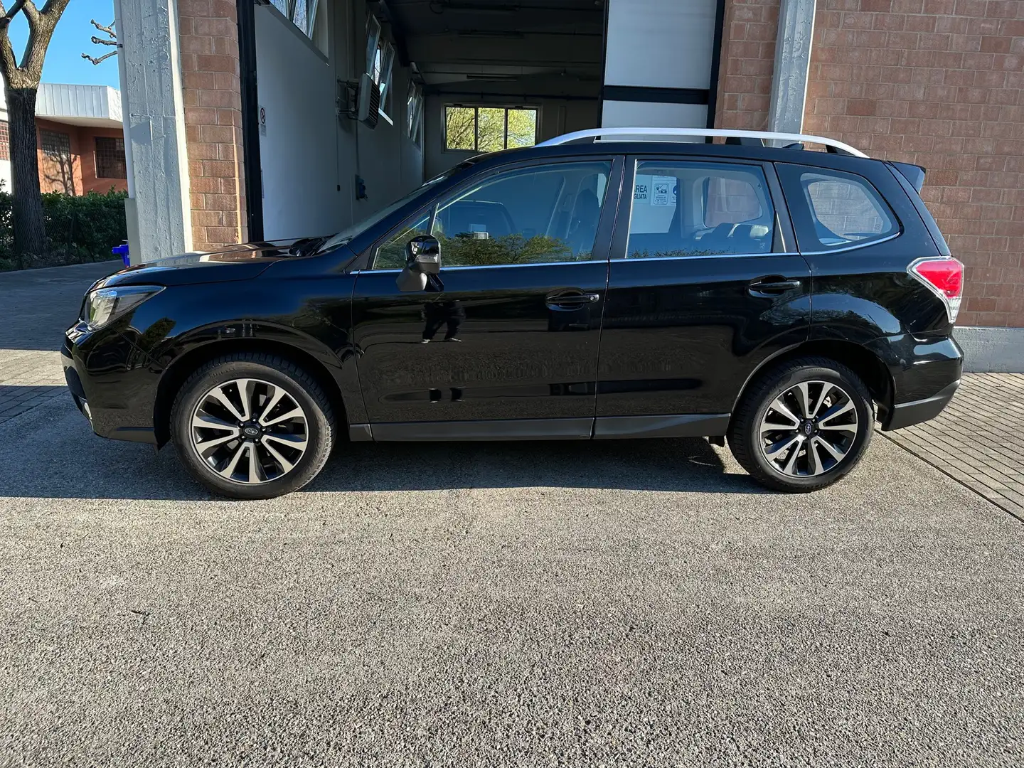 Subaru Forester 2.0d Sport Style lineartronic my17 Nero - 2