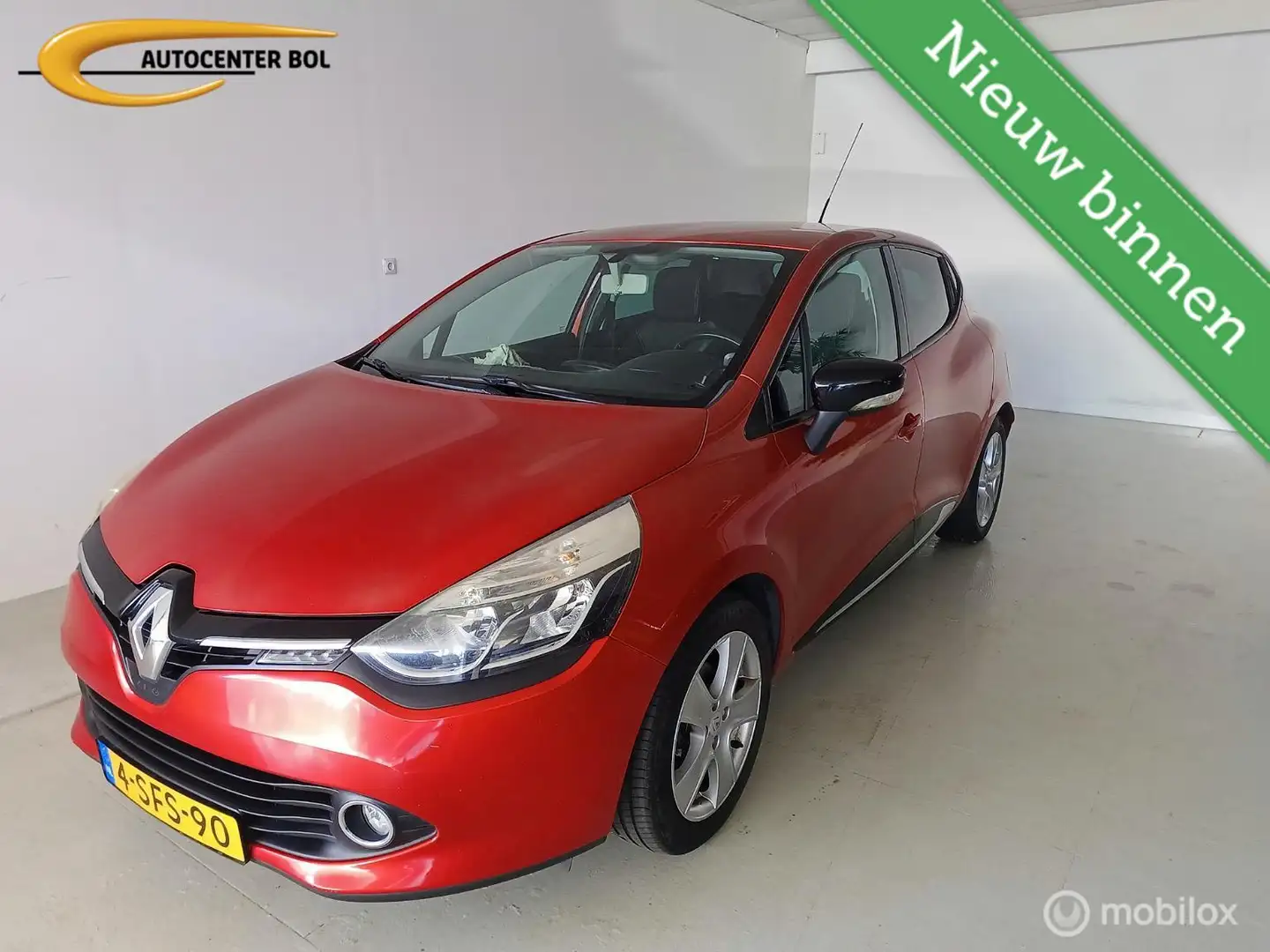 Renault Clio 0.9 TCe Dynamique Rouge - 1