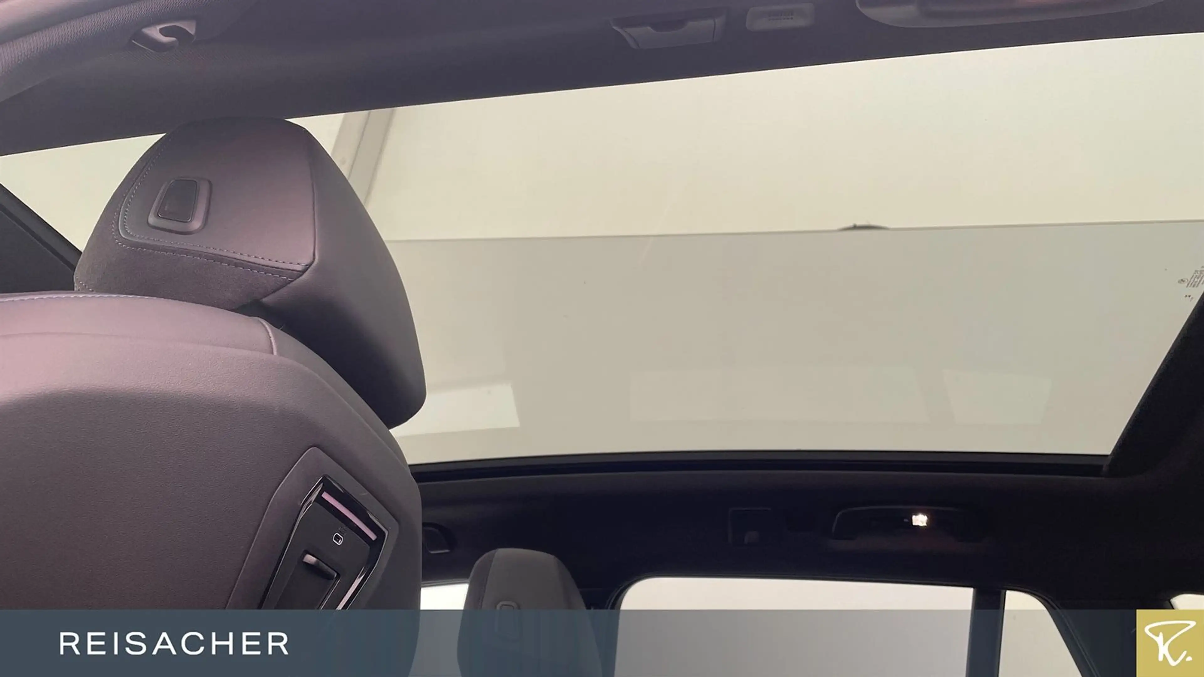 BMW 550 e A xDrive Tou M-Sport,Pano,AHK,DAProf,Autom — photo 12