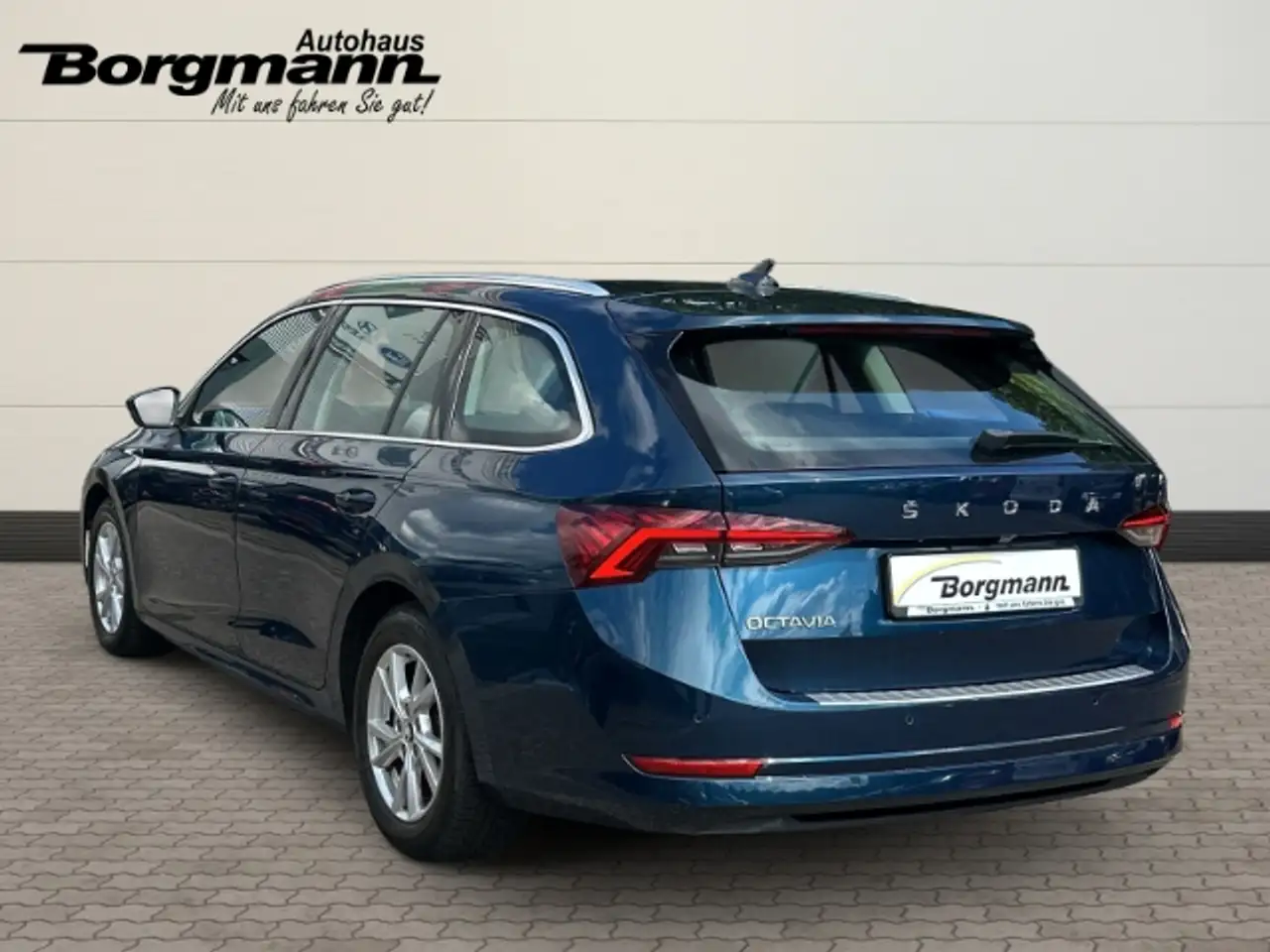 Skoda Octavia 1.5 TSI Style First Edition Panorama HUD LED, миниатюра 6