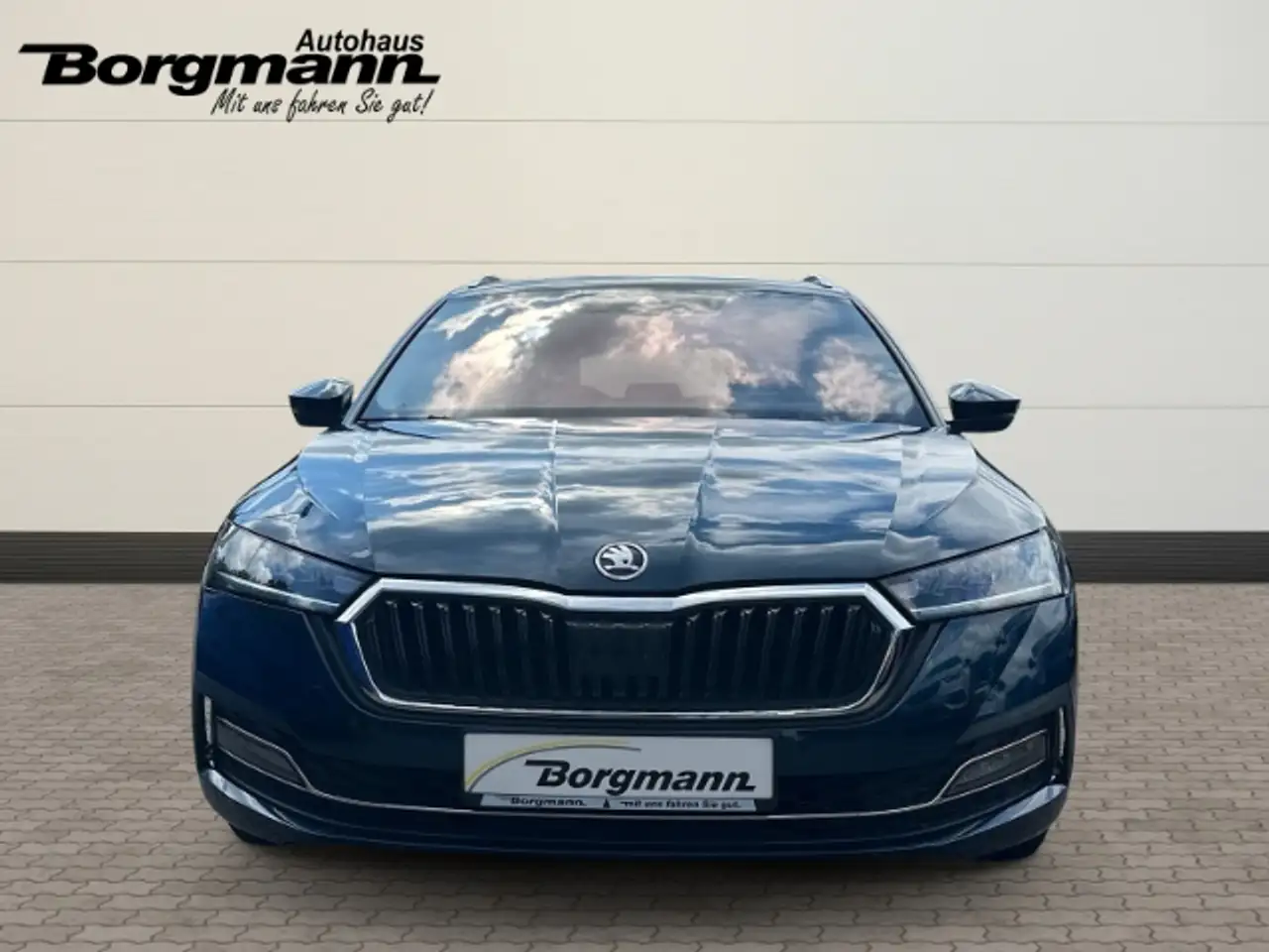 Skoda Octavia 1.5 TSI Style First Edition Panorama HUD LED, миниатюра 2
