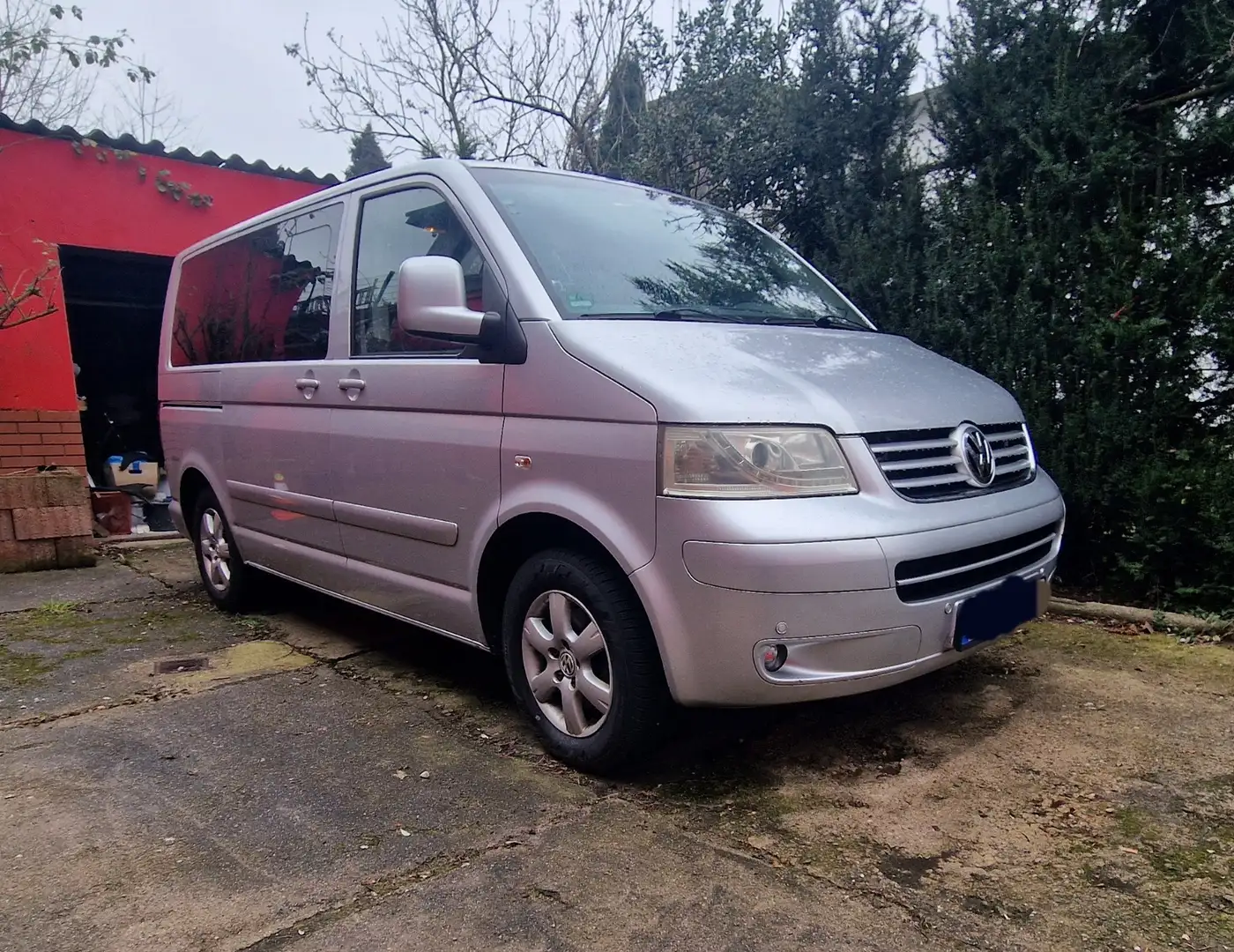 Volkswagen T5 California Multivan Highline Plateado - 1