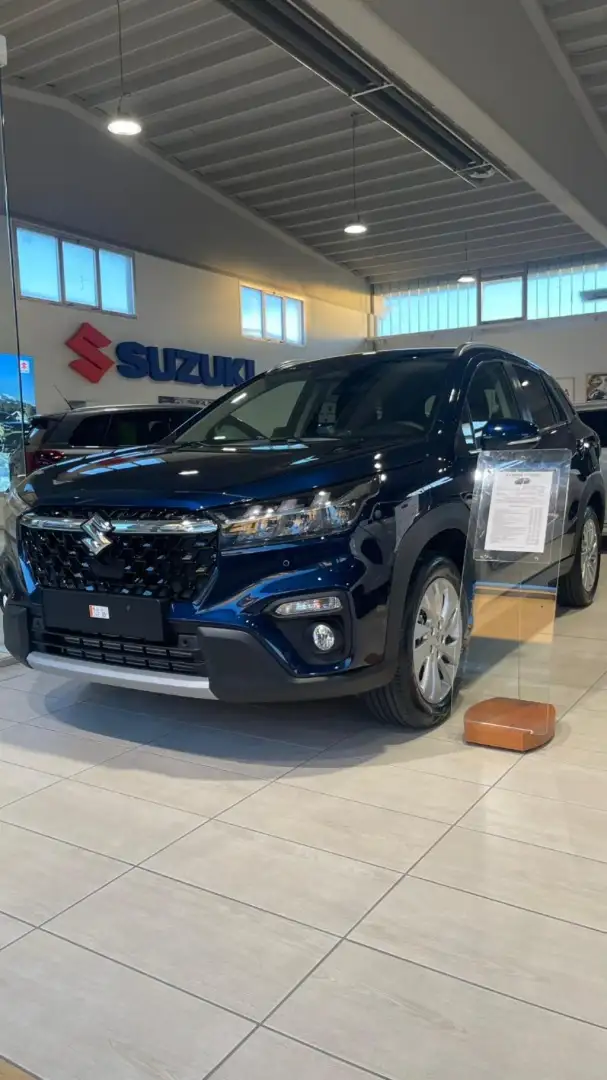 Suzuki S-Cross 1.4 Hybrid 4WD AllGrip Top Grigio - 1