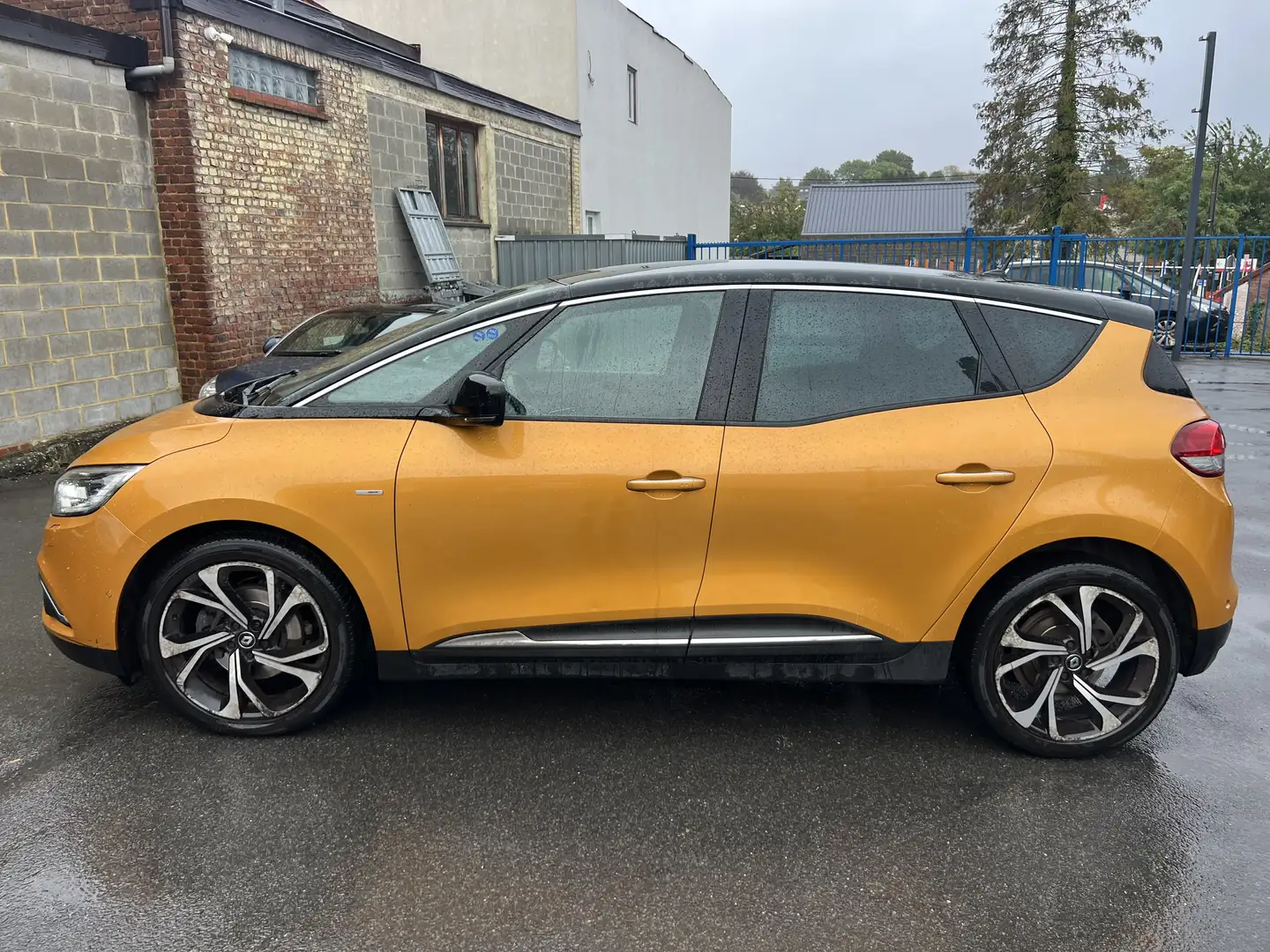 Renault Scenic Scenic 1.2 TCe Energy Bose Edition Gold - 1