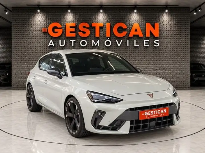 Cupra León 2025, foto 4
