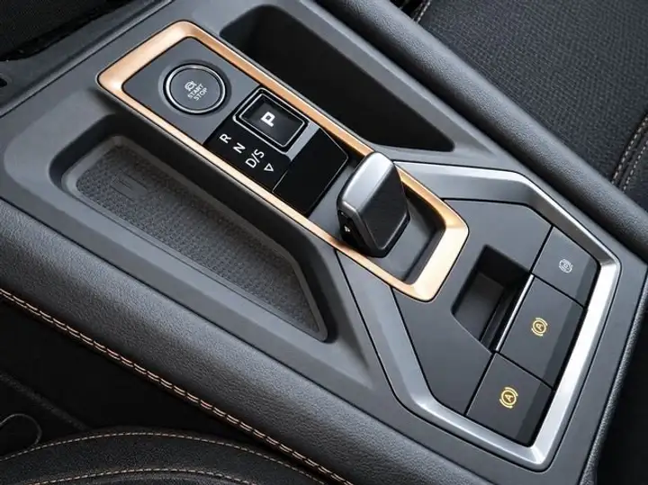 Cupra León 2025, foto 13