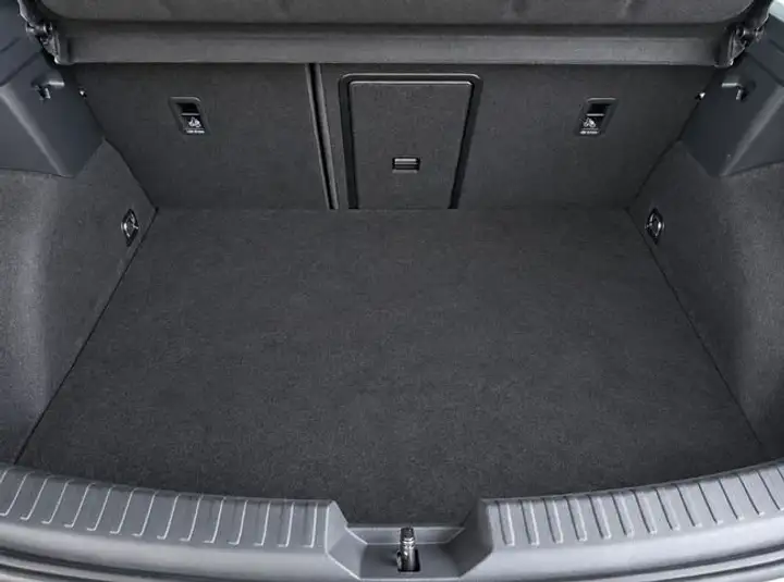 Cupra León 2025, foto 15