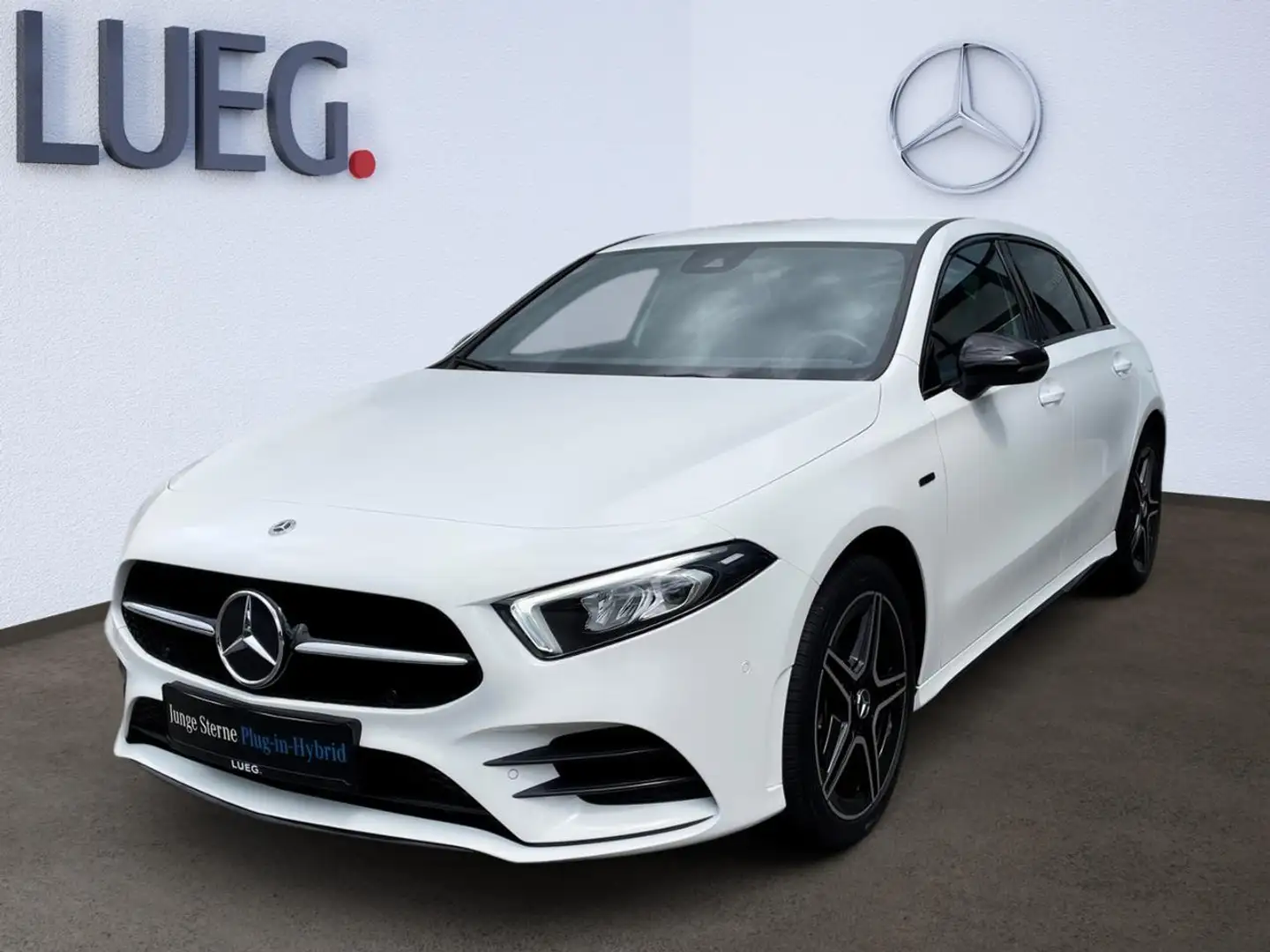 Mercedes-Benz A 250 e Kompakt AMG-EDITION+LED+NIGHT+NAVI+ Blanc - 1