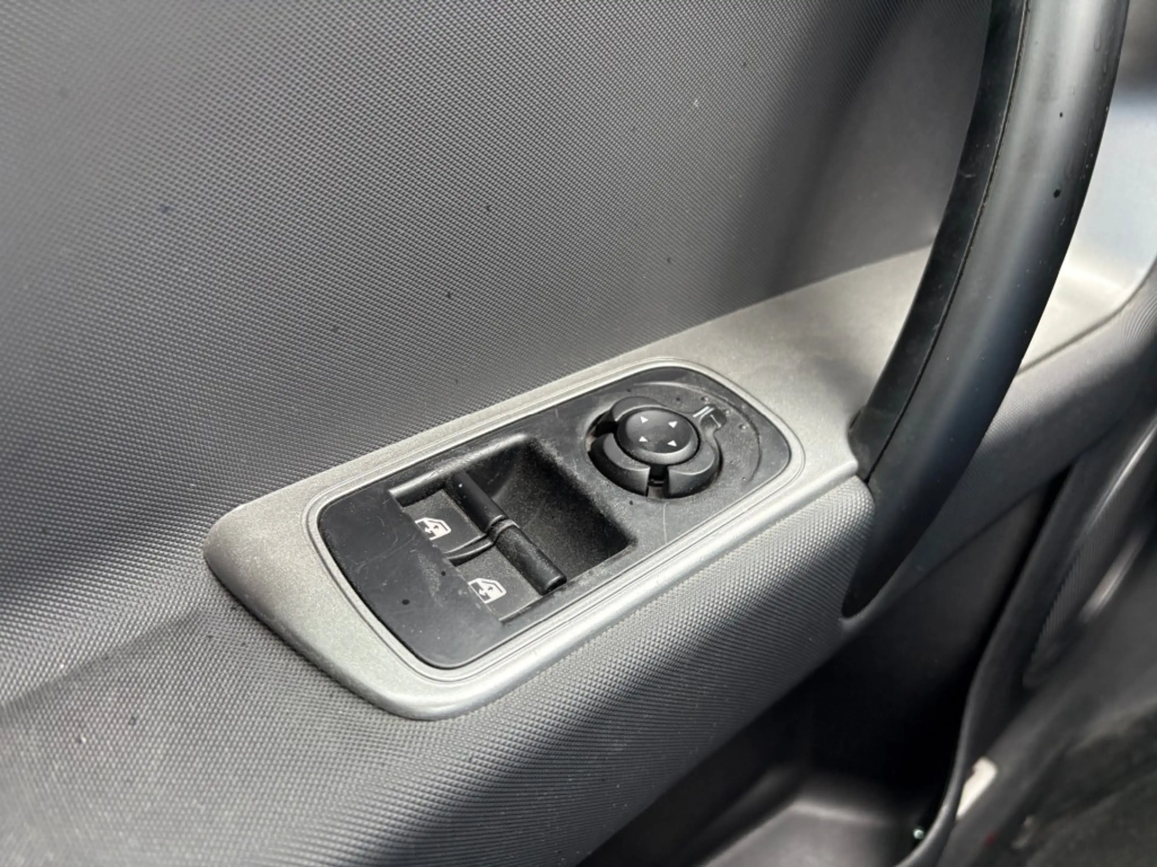 Alfa Romeo MiTo 0.9 TWINAIR TURBO / EXCLUSIVO / LEDER / NETTE STAA — photo 14