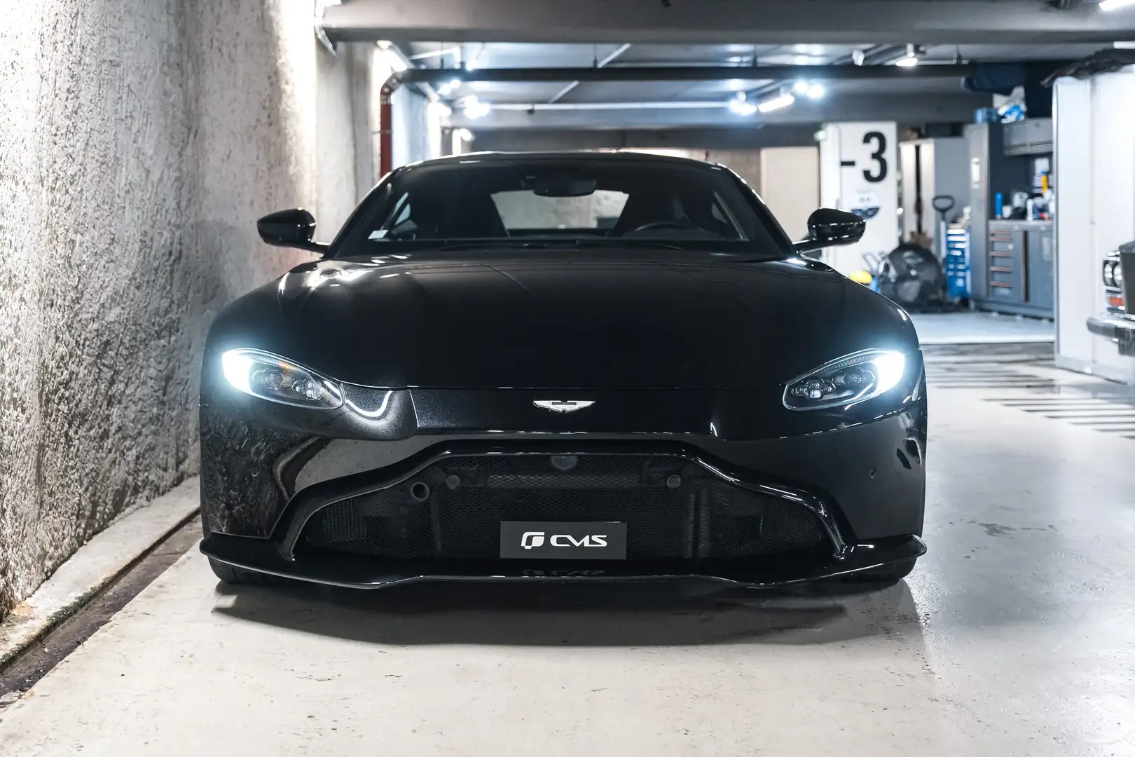 Aston Martin Vantage V8 4.0 510 Noir - 2