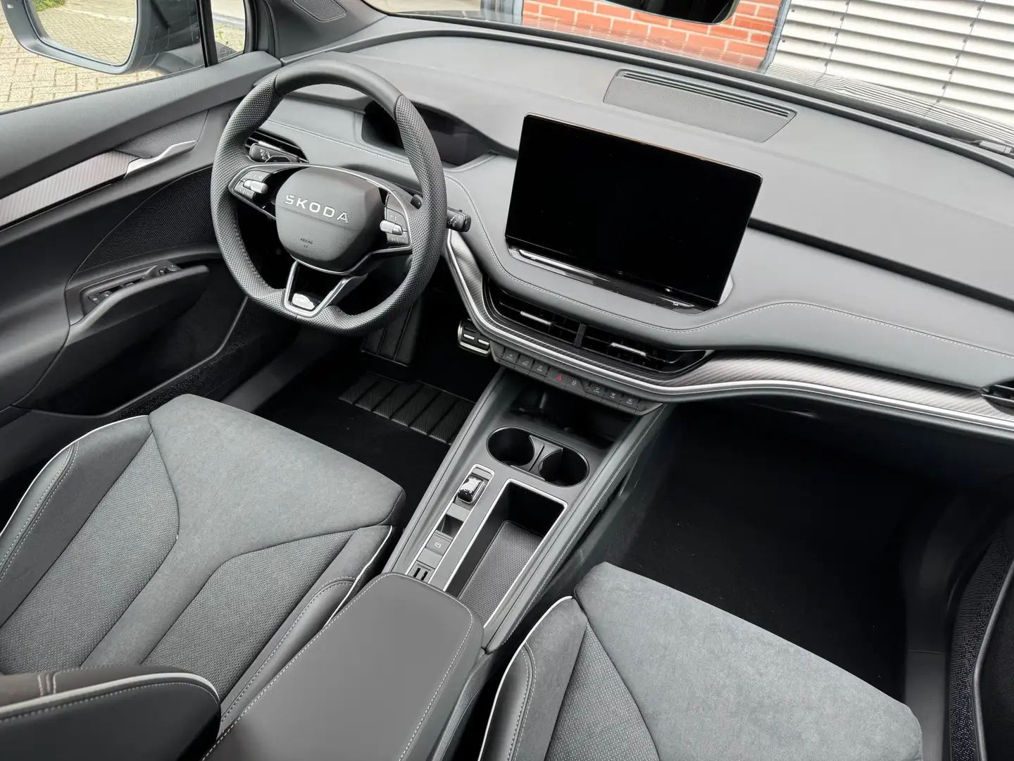 Skoda Elroq 85 82kWh 286pk Sportline | Elektrische achterklep Grijs - 2