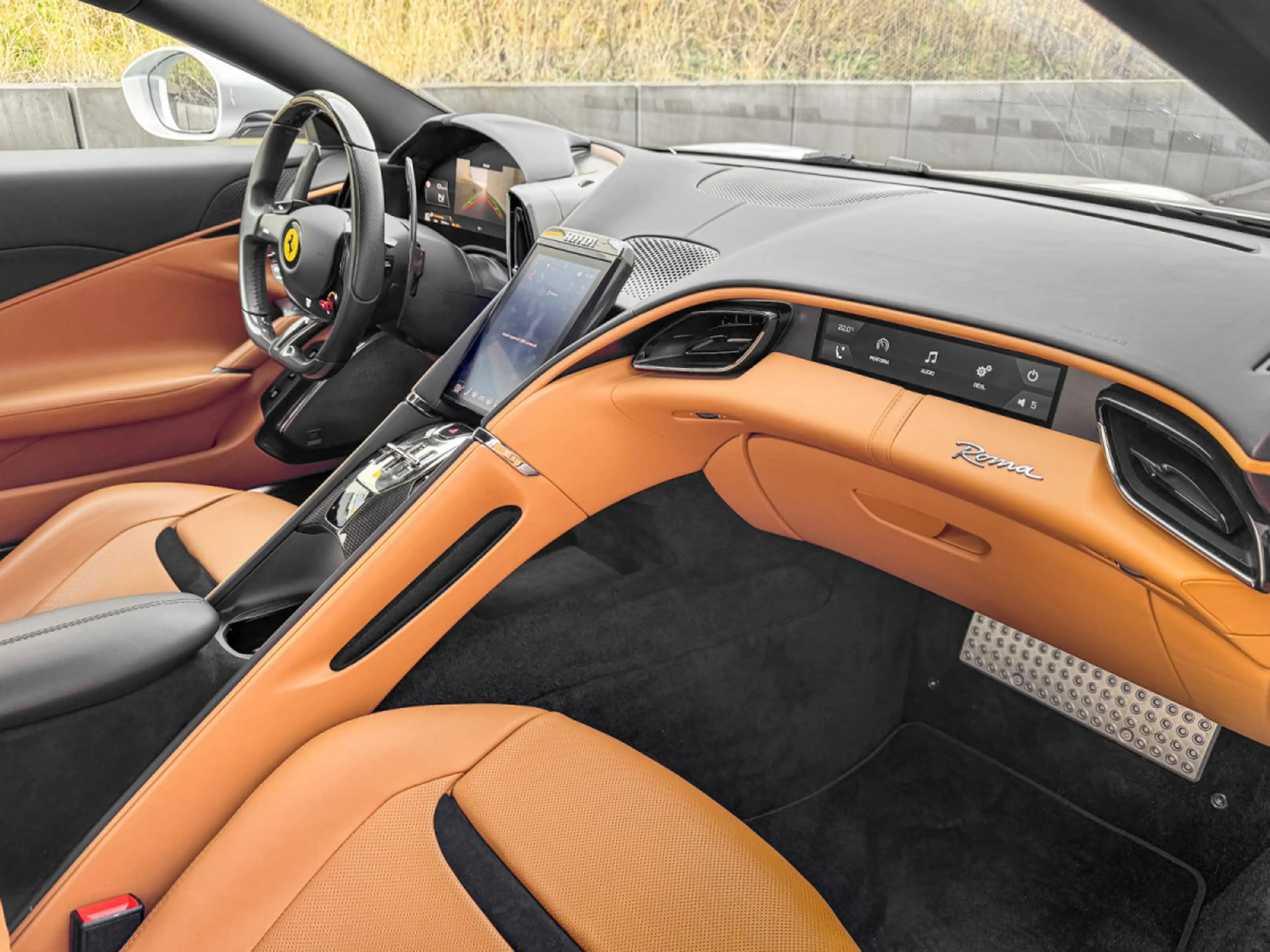 Ferrari Roma 20_ACC_CARBON_360°_MATRIX_*FULL* — photo 13