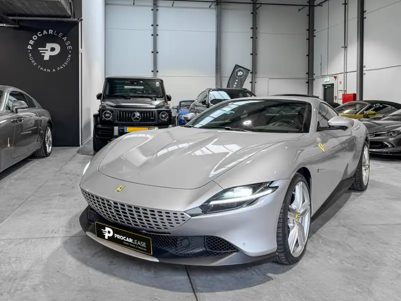 FERRARI Roma