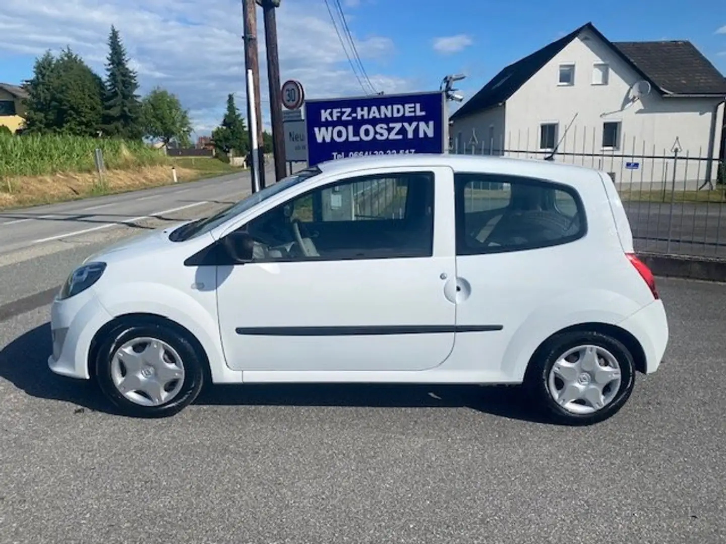 Renault Twingo 1,2 NEUES PICKERL 3-2026 -1BESITZ SERVICEHEFT Weiß - 2