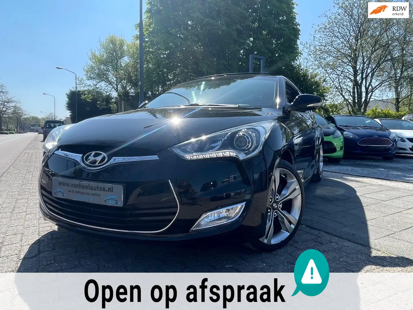 Hyundai VELOSTER 1.6 GDI Clima Elek Pakket Pano Leer 18” Pdc Negru - 1