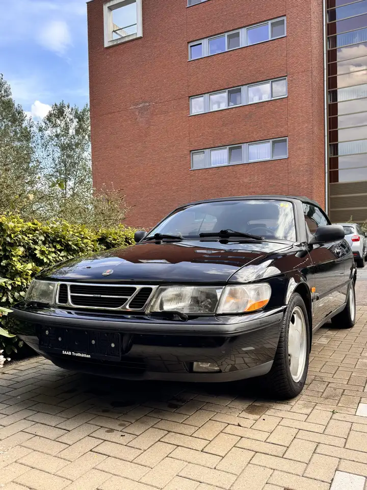 Saab 900 2.3i Cabrio SE, foto 10
