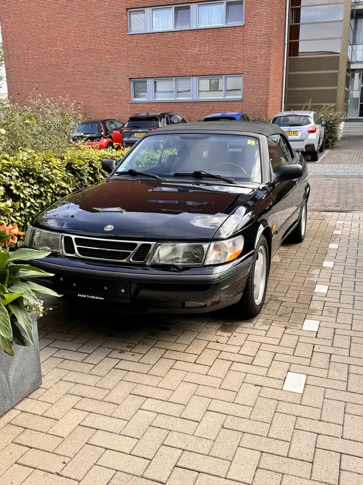 Saab 900 2.3i Cabrio SE, foto 7