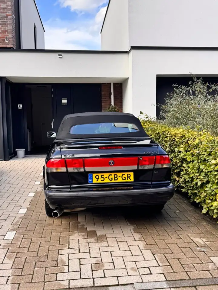 Saab 900 2.3i Cabrio SE, foto 3