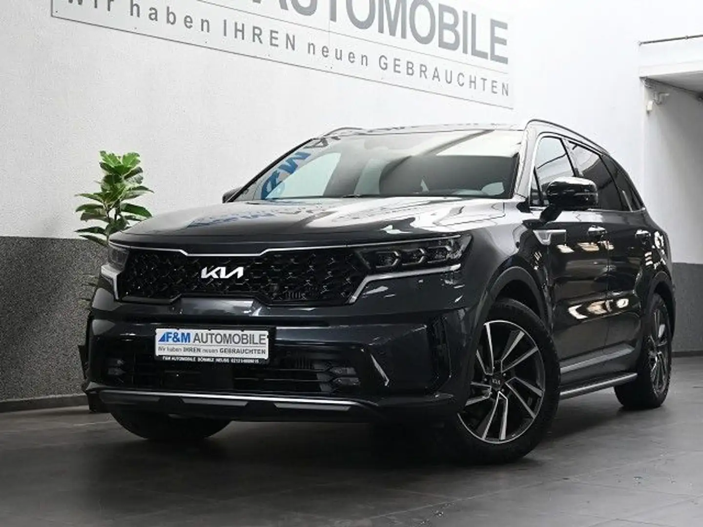 Kia Sorento 1.6 4WD Platinium 7 Sitze Pano 360 Kam Silber - 2