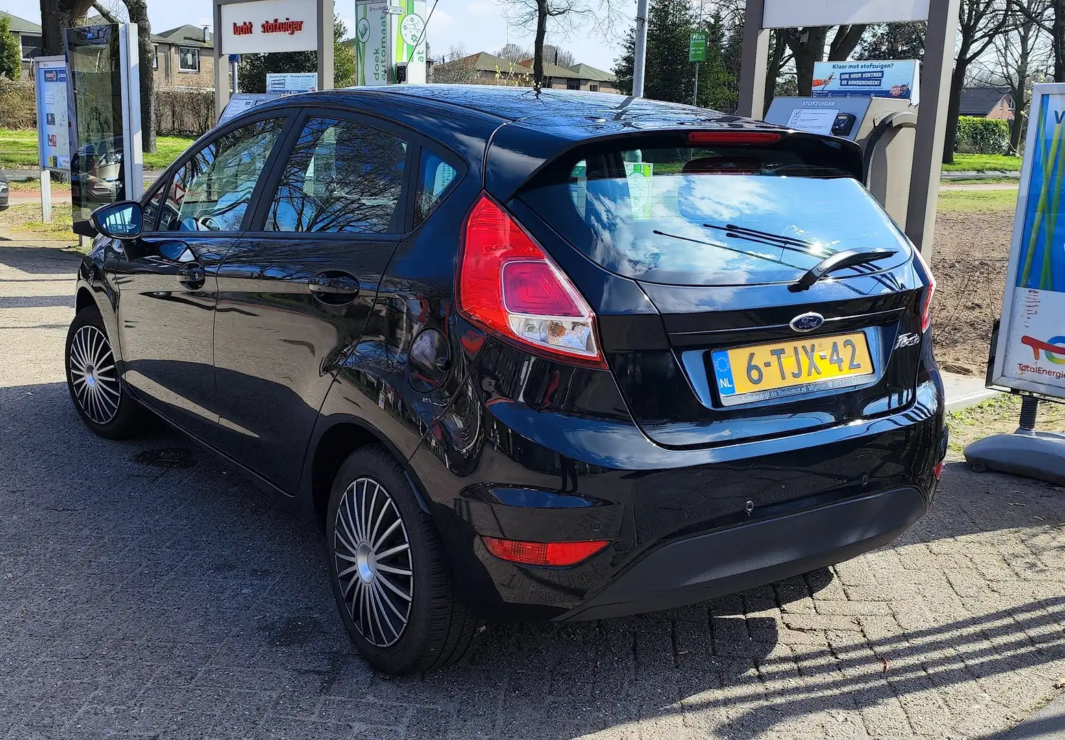 Ford Fiesta Fiesta 1.0 Style Zwart - 2