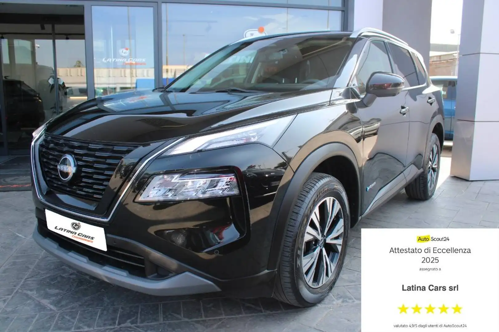 Nissan X-Trail 1.5 e-power N-Connecta 2wd con TETTO PANORAMICO Чорний - 1