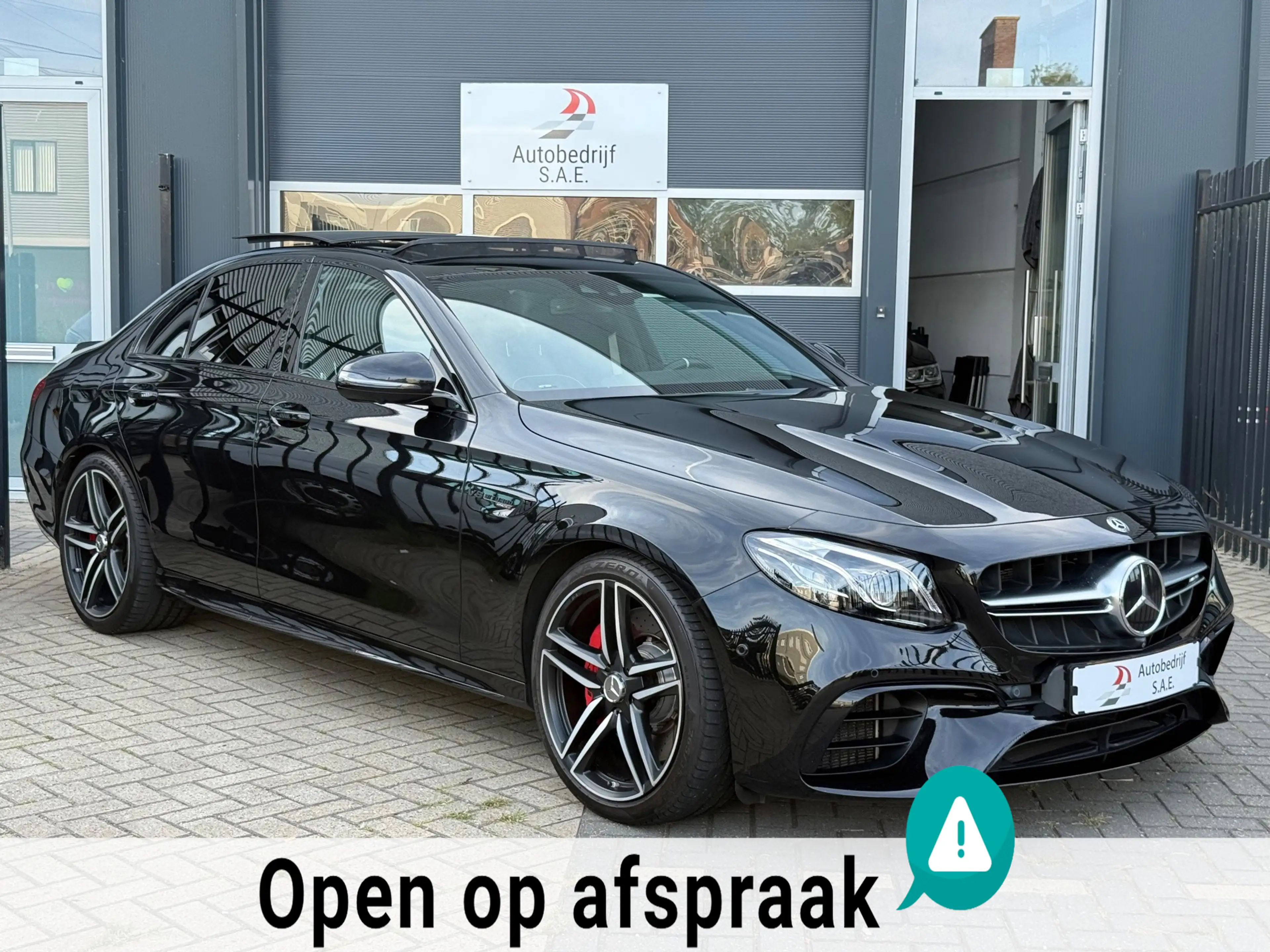 Mercedes-Benz E 63 AMG S 4MATIC PANO HUD BURMESTER MEMORY — photo 2