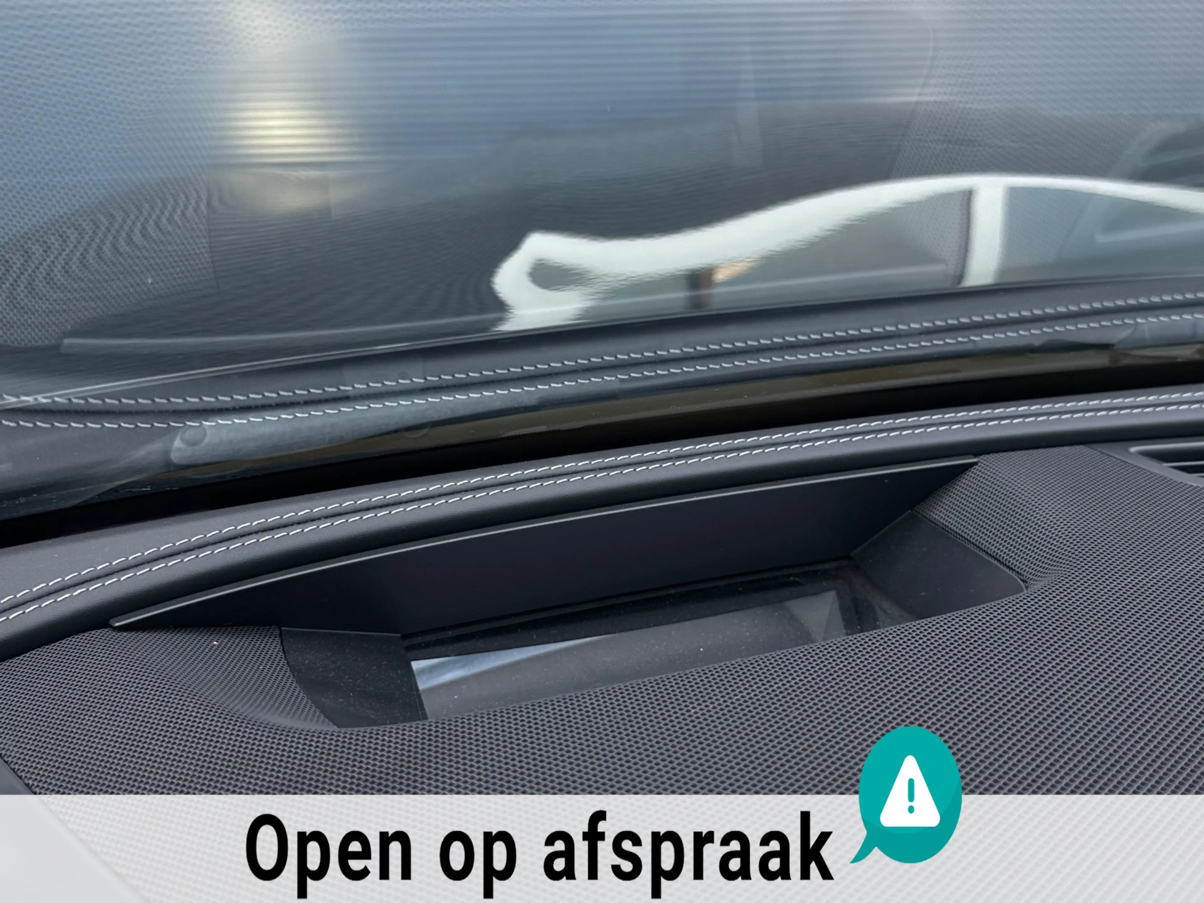 Mercedes-Benz E 63 AMG S 4MATIC PANO HUD BURMESTER MEMORY — photo 9