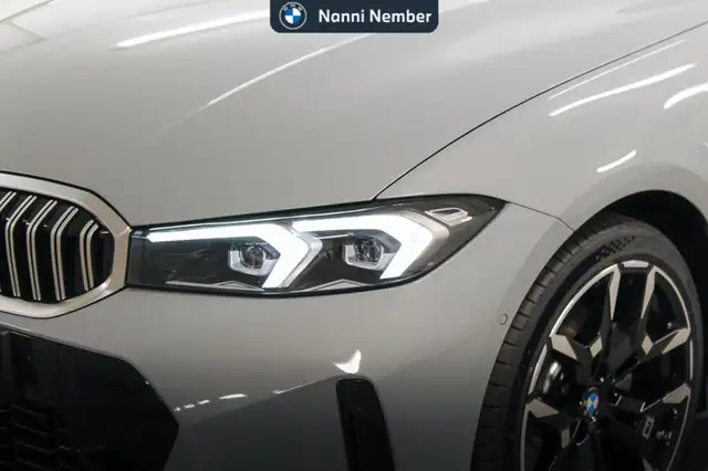 BMW 3 Series view 5