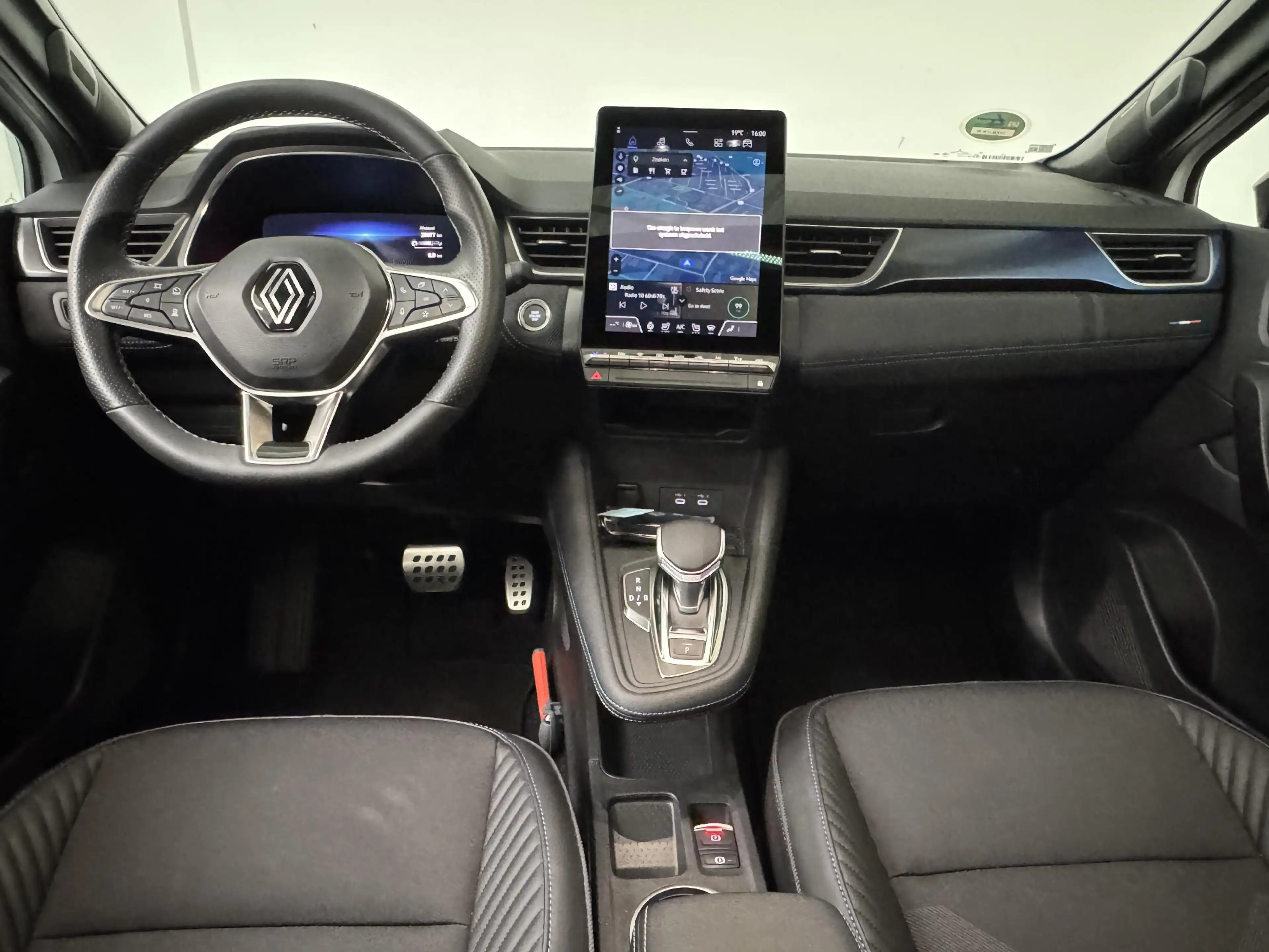 Renault Captur 1.6 E-Tech full hybrid 145 esprit Alpine | Panoram — photo 3