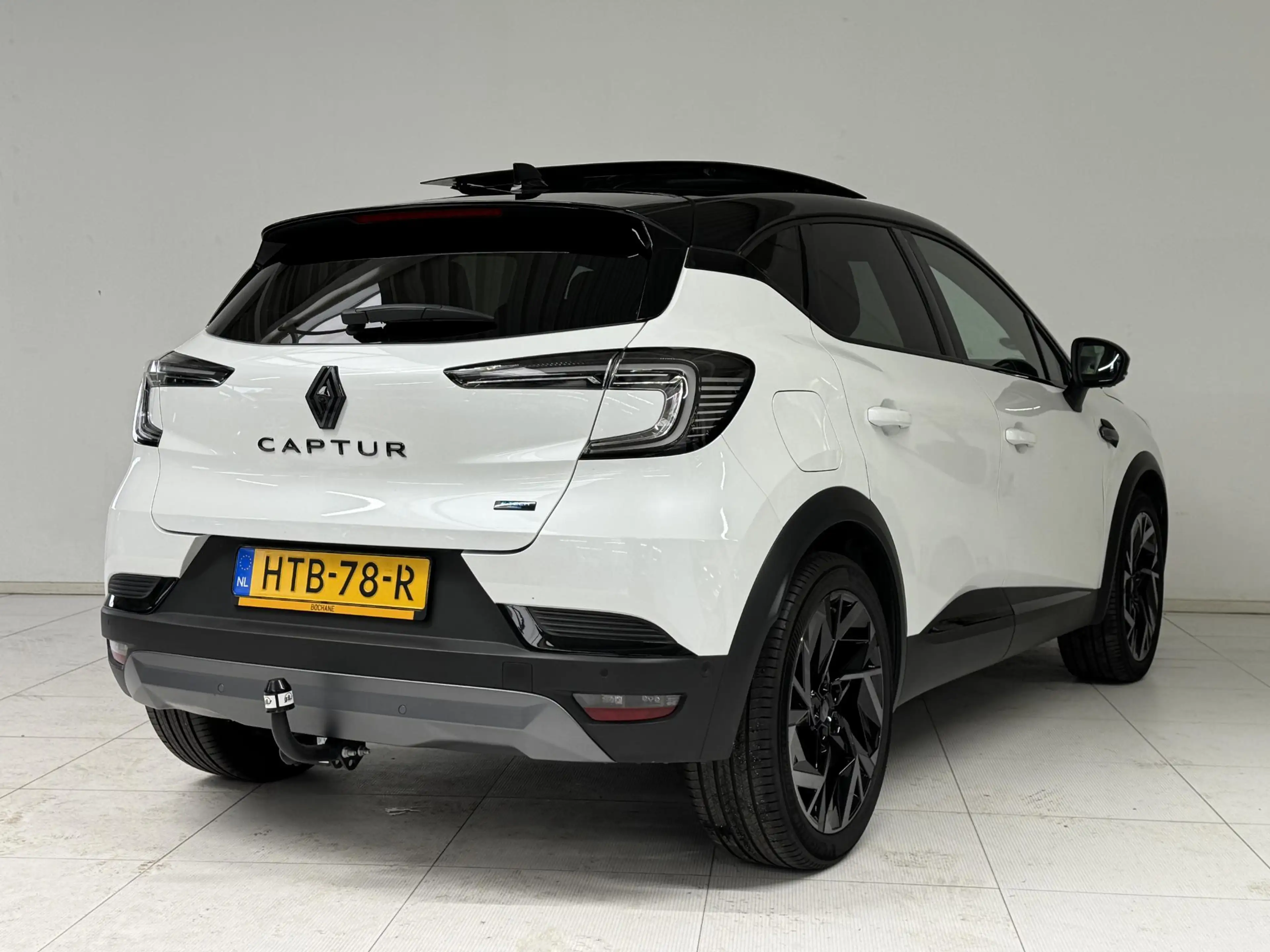 Renault Captur 1.6 E-Tech full hybrid 145 esprit Alpine | Panoram — photo 2
