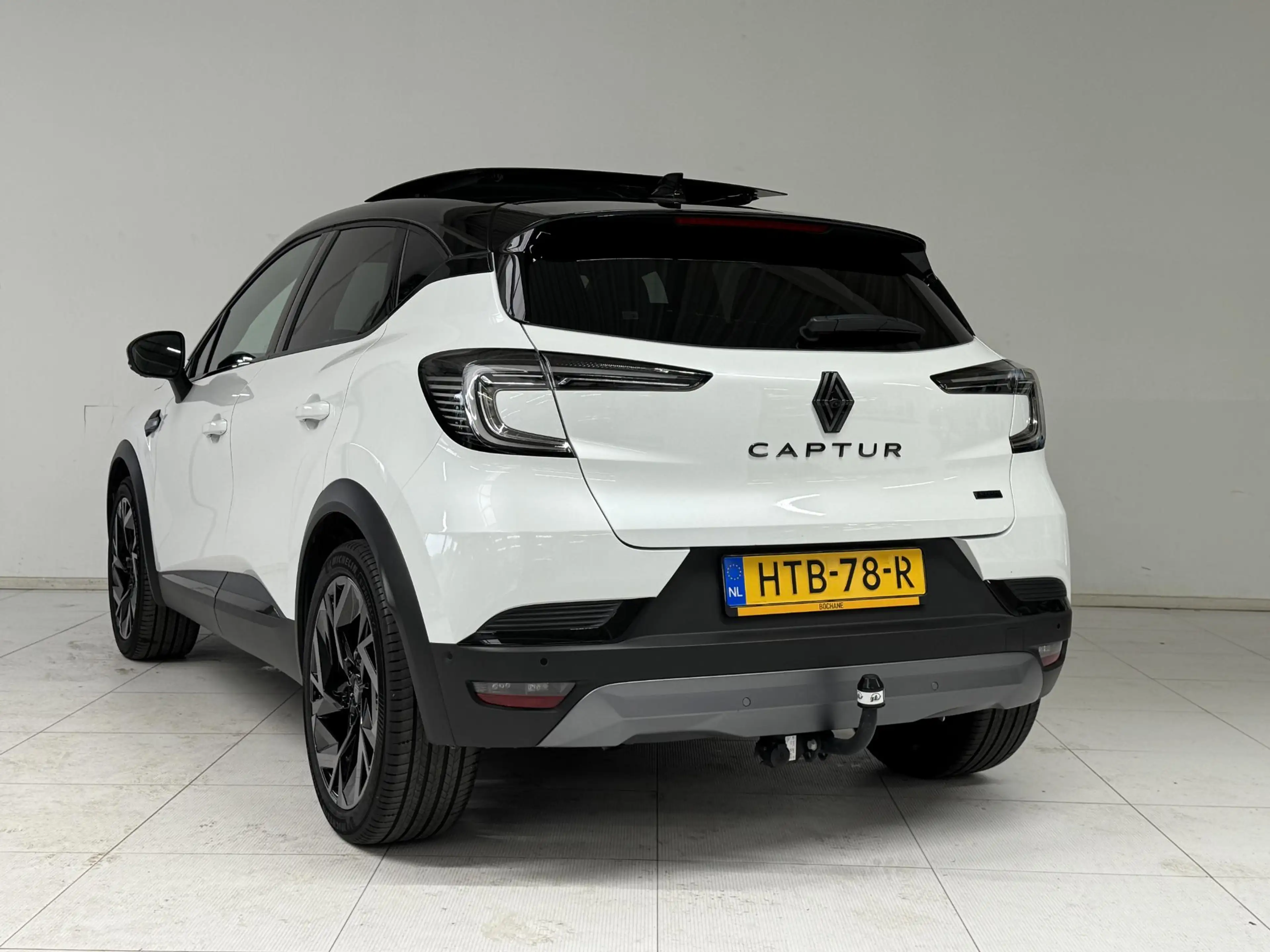 Renault Captur 1.6 E-Tech full hybrid 145 esprit Alpine | Panoram — photo 6