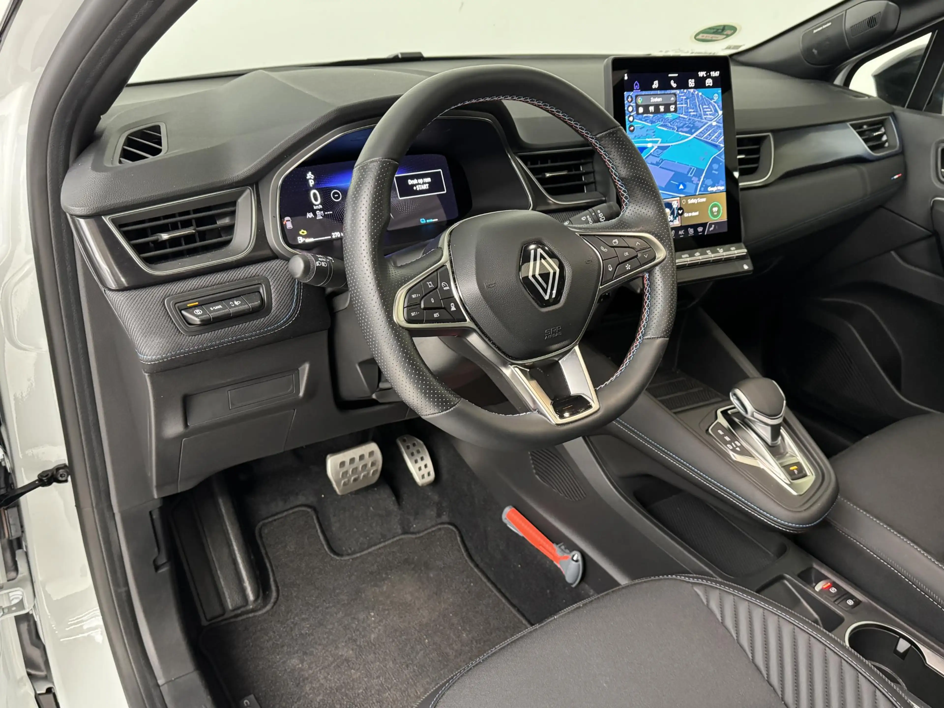 Renault Captur 1.6 E-Tech full hybrid 145 esprit Alpine | Panoram — photo 21