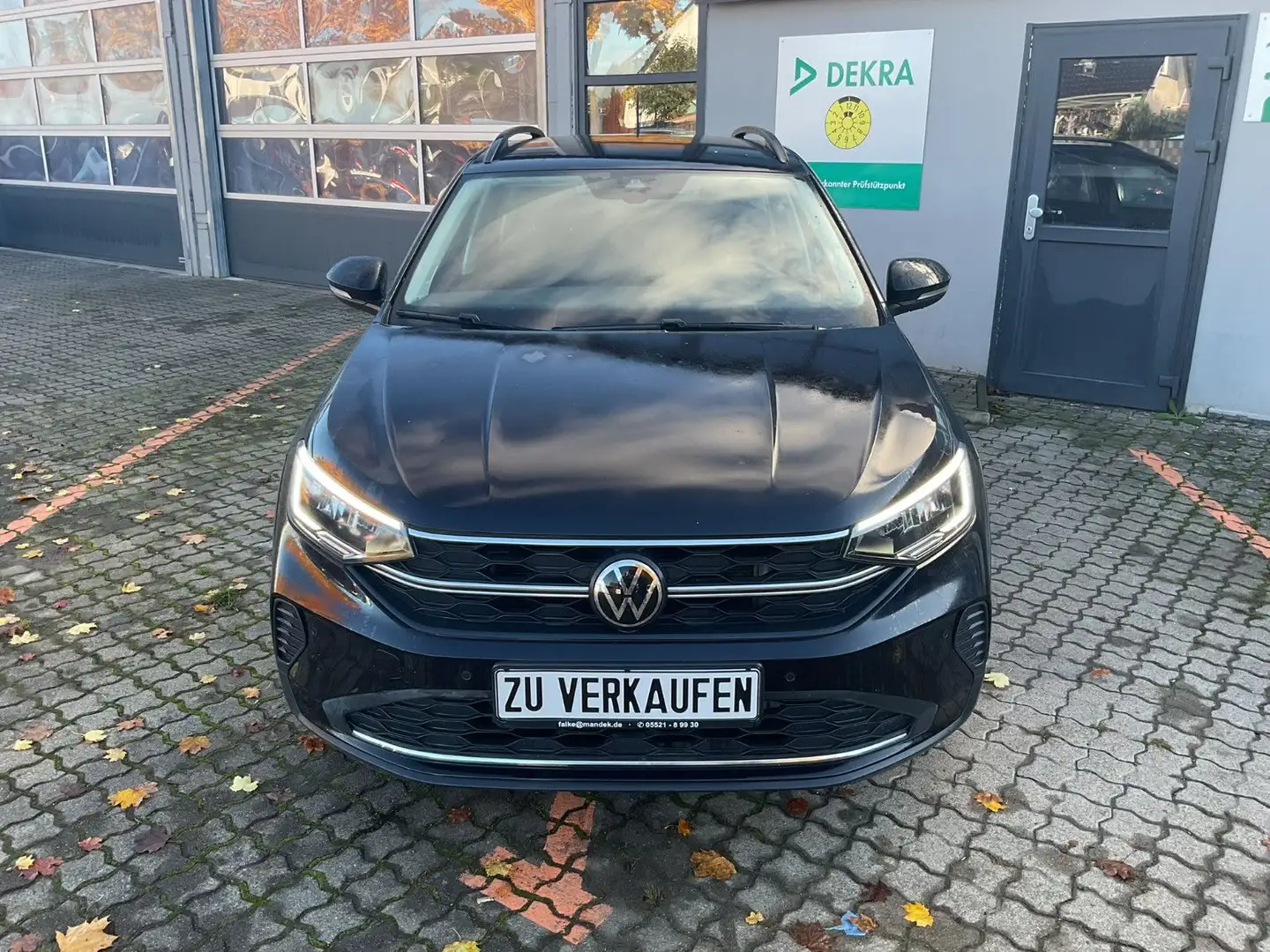 Volkswagen Taigo Life Schwarz - 2