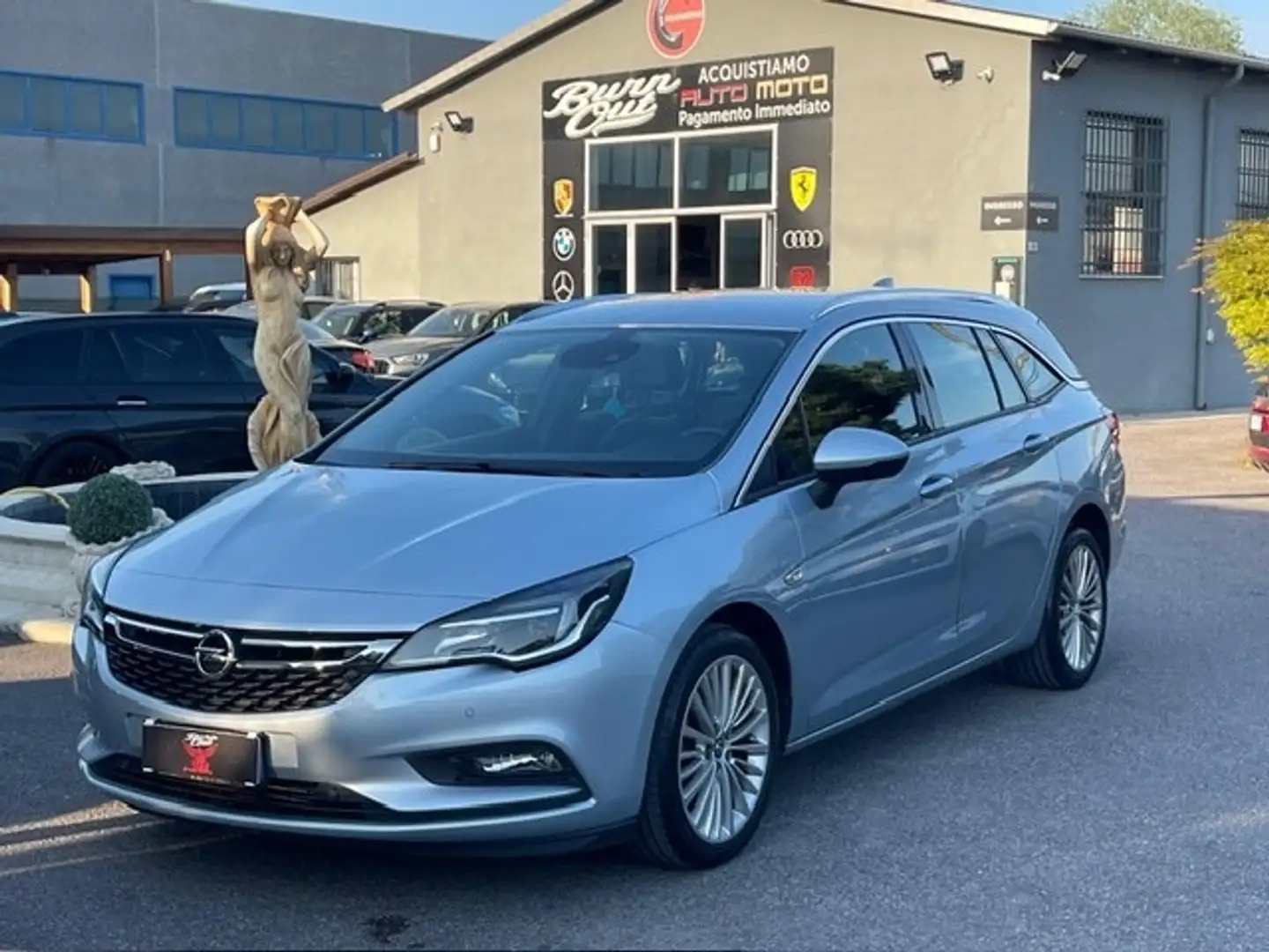 Opel Astra 1.6 BiTurbo CDTi Start&Stop Sports Tourer Innovati Argento - 1
