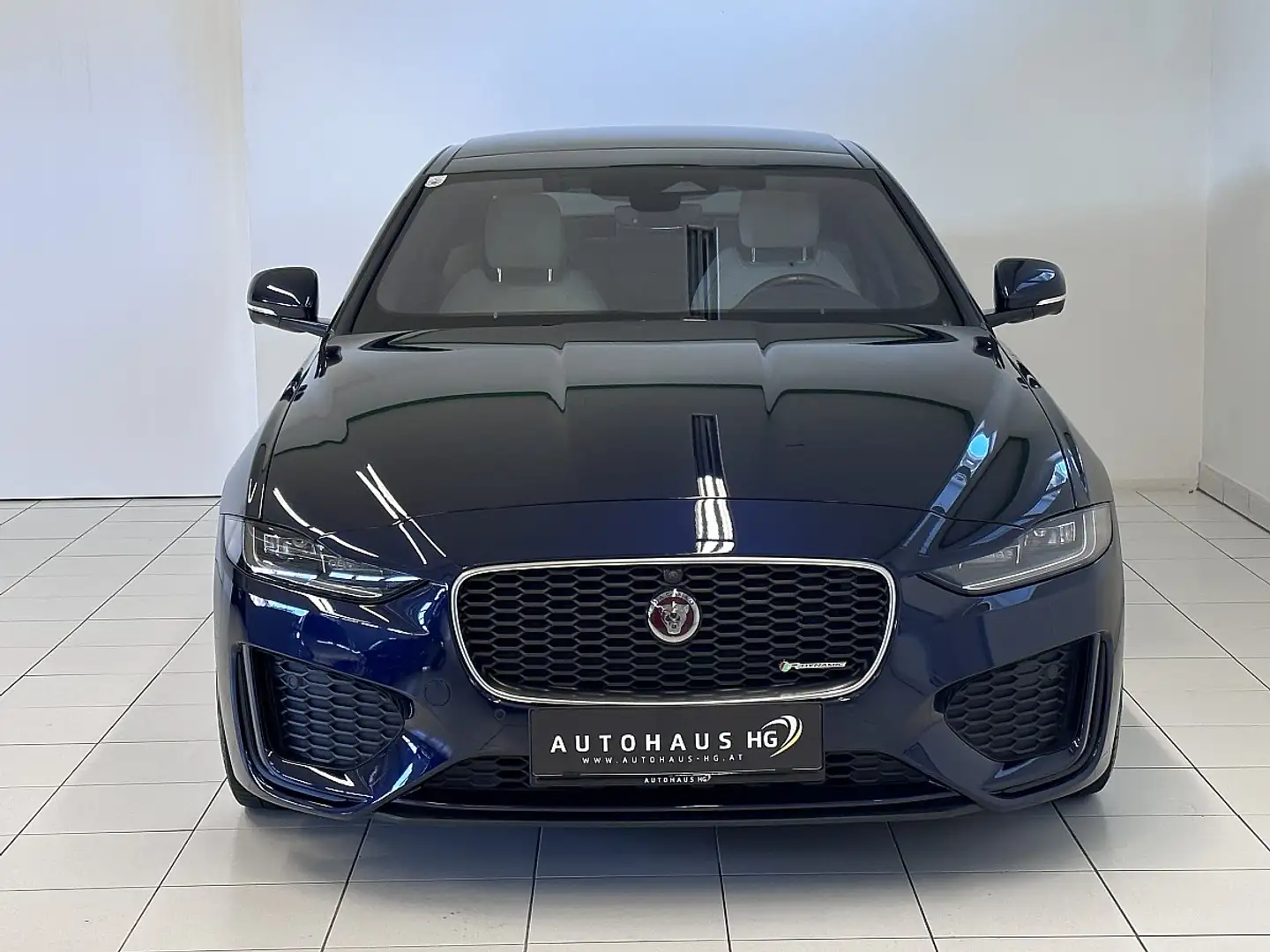 Jaguar XE D200 R-Dynamic S Aut. Blau - 2