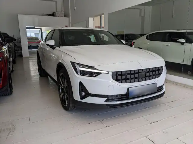 Polestar 2 view 2