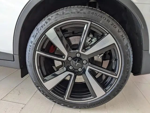 Polestar 2 view 8