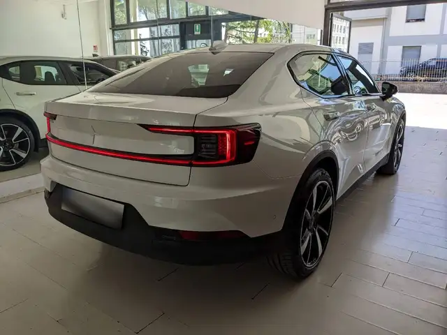 Polestar 2 view 7