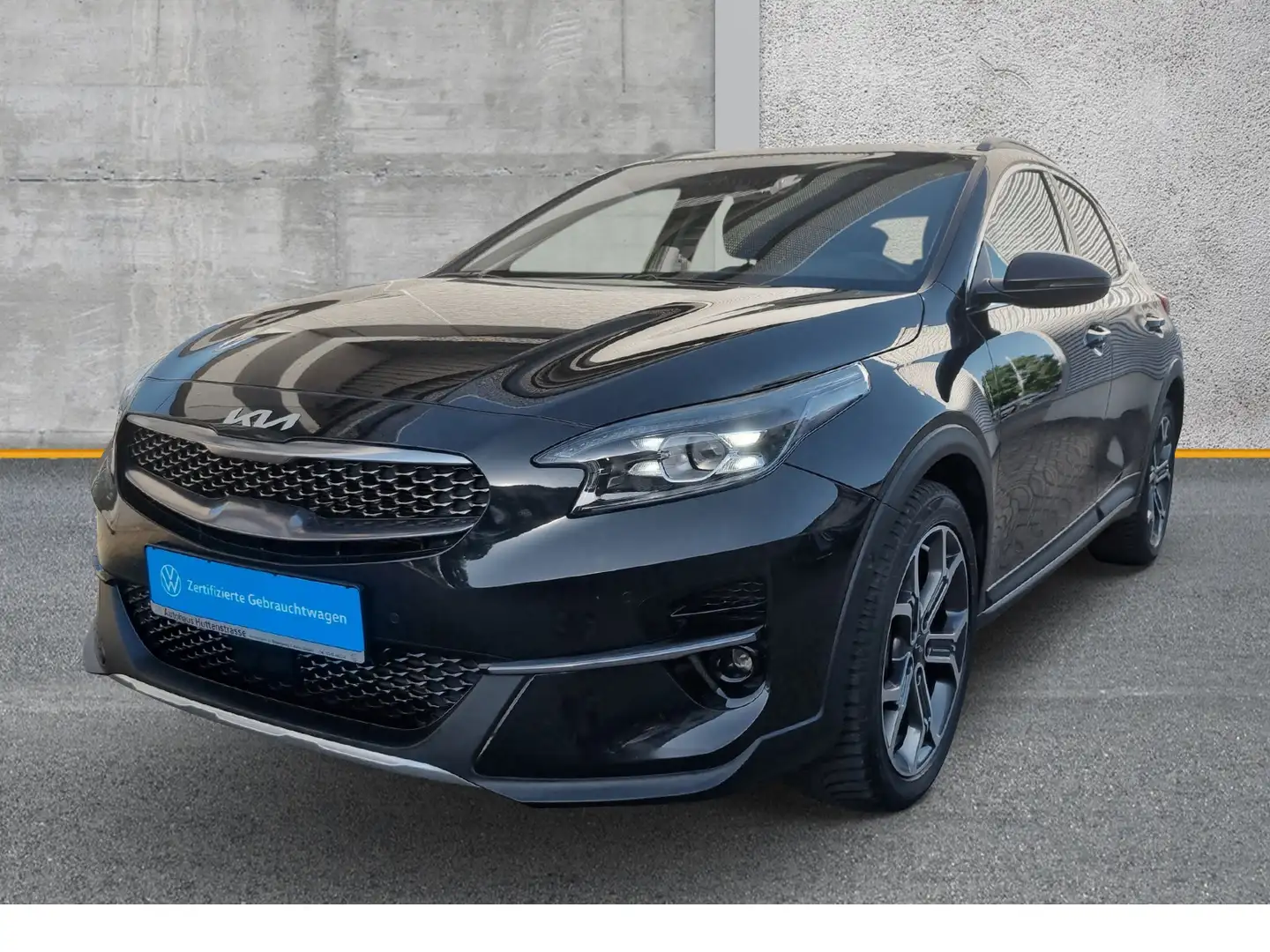Kia XCeed Platinum Edition LED NAVI LEDER PANOD. Zwart - 1
