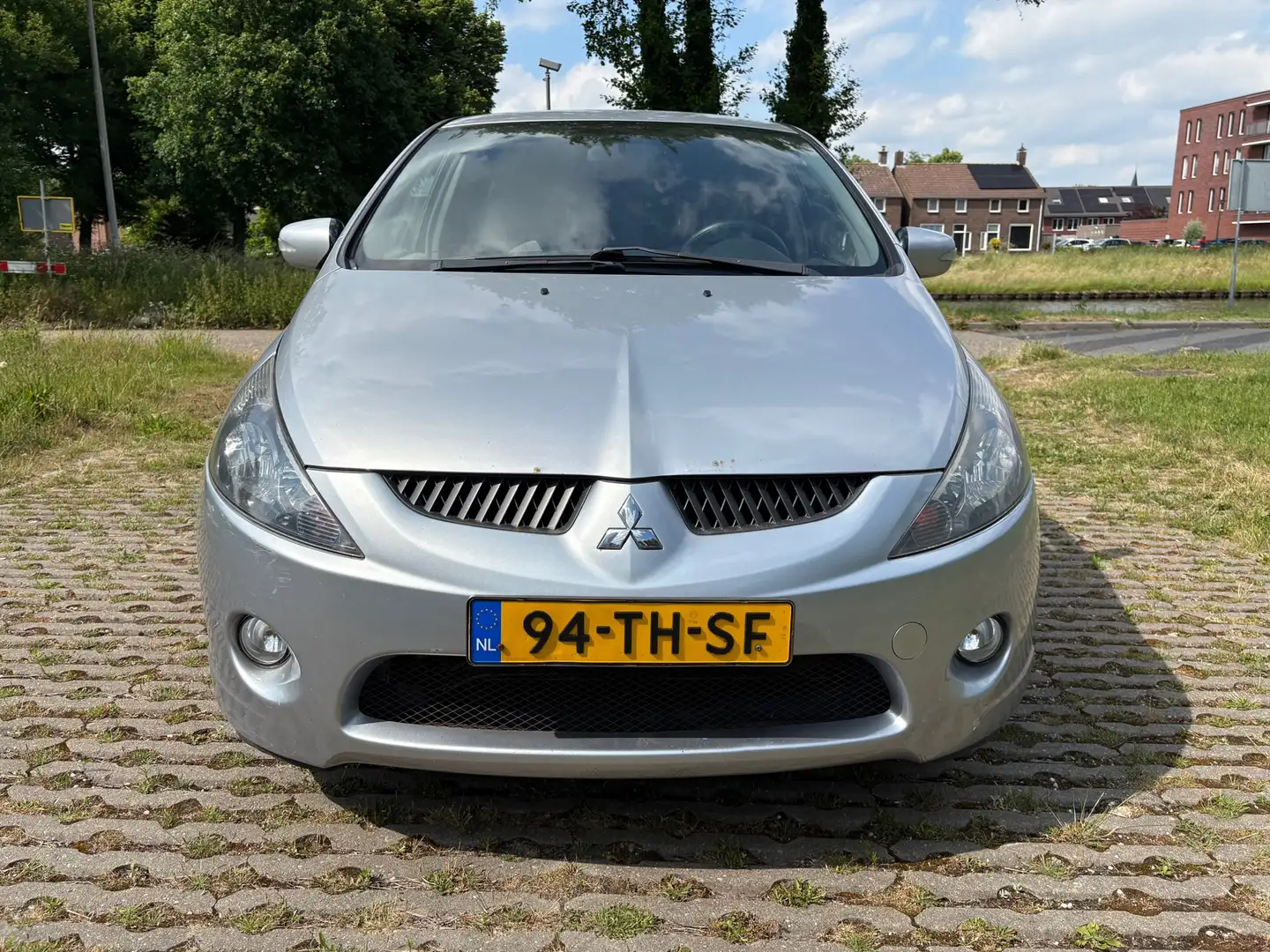 Mitsubishi Grandis 2.4-16V Intense 6p. / airco / cruise control Szürke - 2