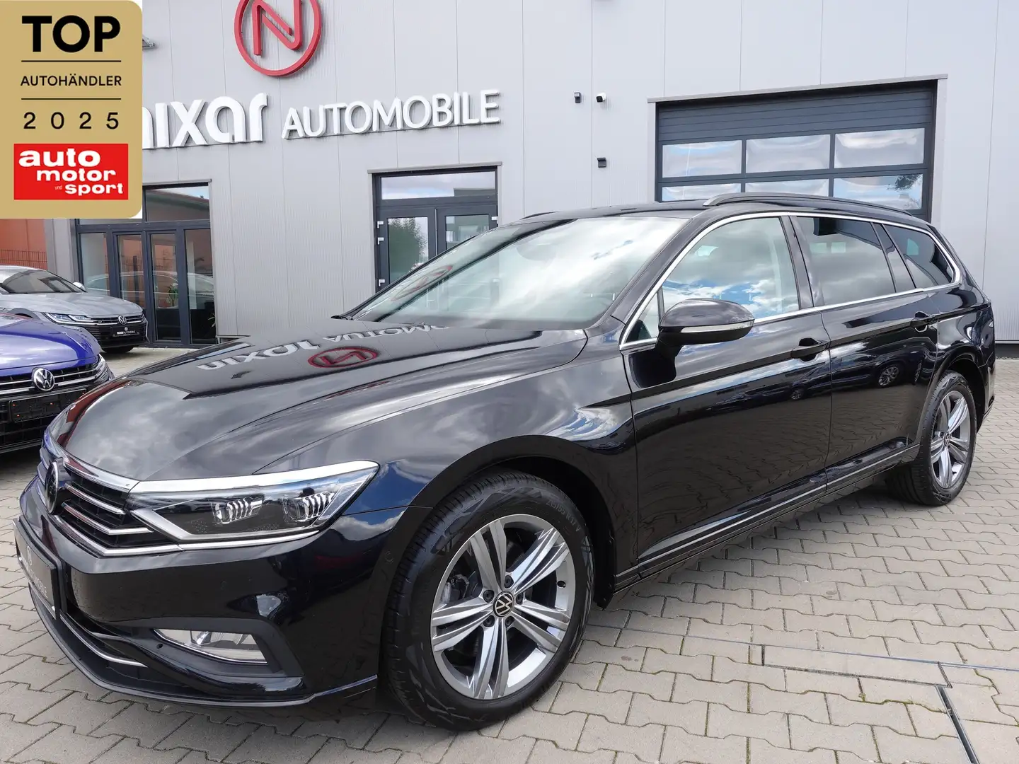 Volkswagen Passat Variant 2,0 TDI Variant Business DSG/Standhzg/Panorama Schwarz - 1