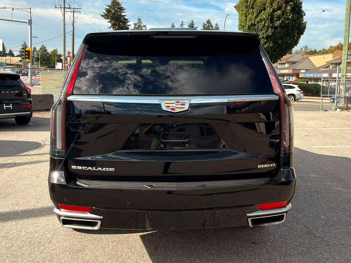 2024 Cadillac Escalade — view 6